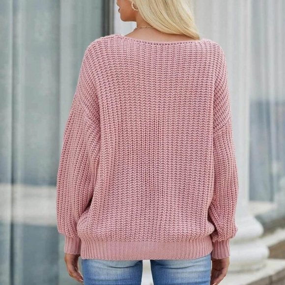 Pink V neck soft knit sweater oversized - Picture 2 of 2
